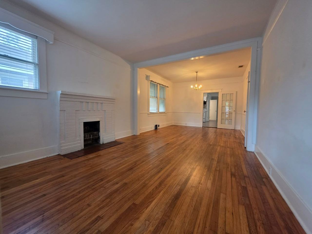 1118 E 39th St - Photo 2 of 13