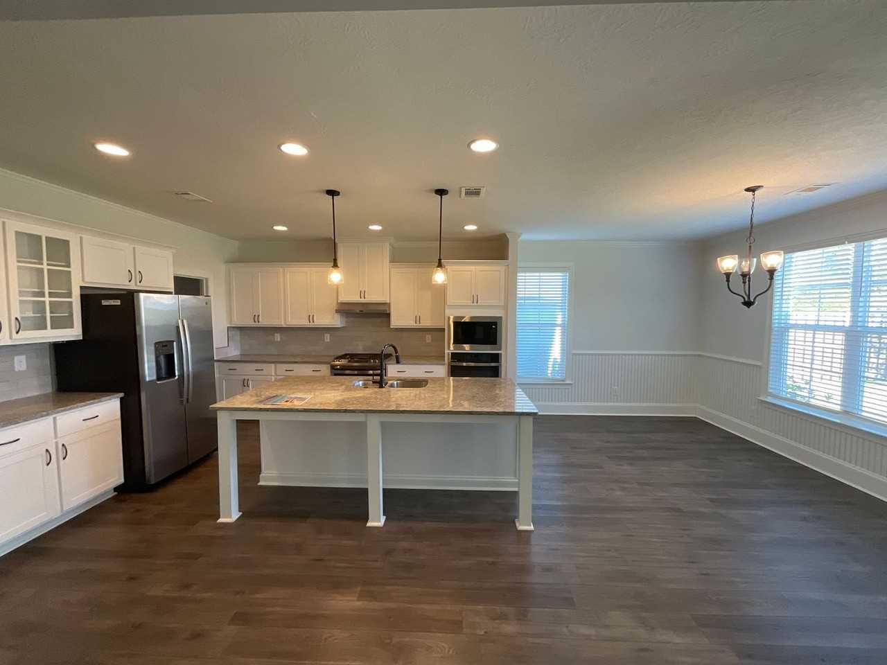 883 Lynbrook Ct - Photo 6 of 26