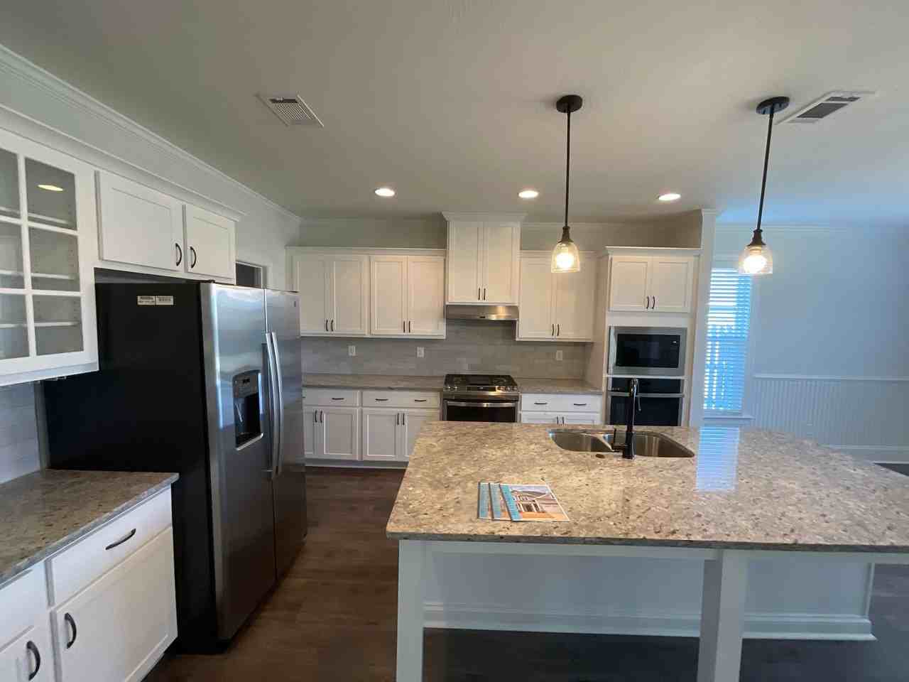 883 Lynbrook Ct - Photo 7 of 26