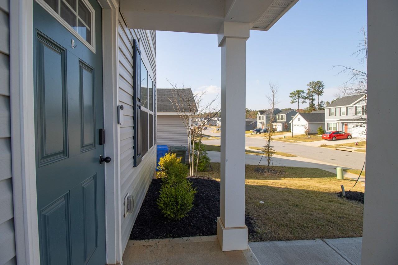 441 Trade Wind Ln - Photo 4 of 33