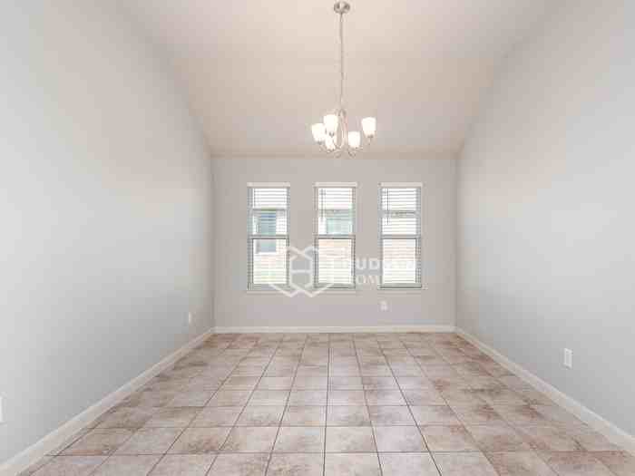 134 Chestnut Rd - Photo 5 of 29