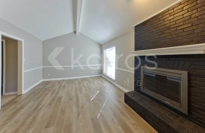 2785 Clearbrook St - Photo 4 of 21