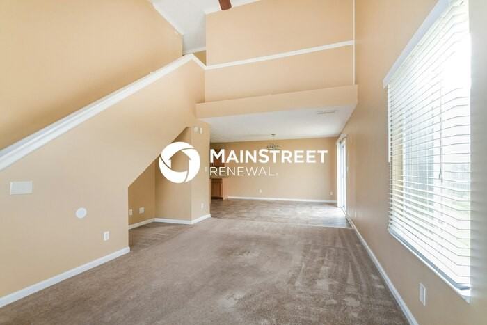 6602 Largo Ln - Photo 2 of 15