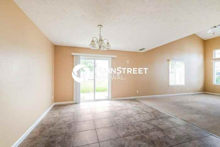 6602 Largo Ln - Photo 4 of 15