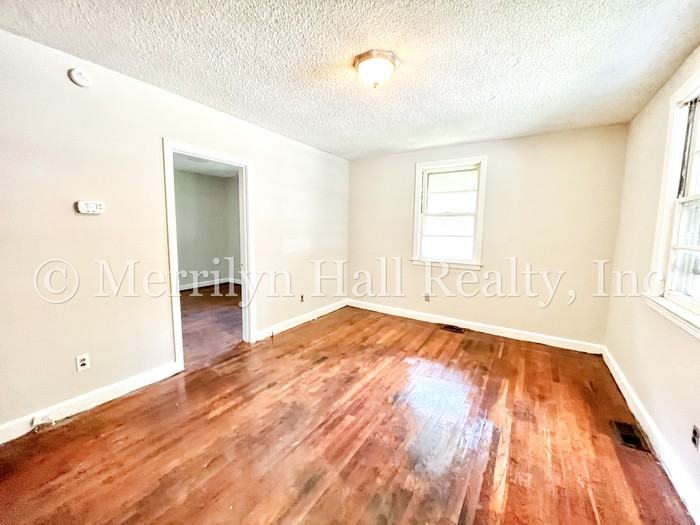 4814 Norman St - Photo 2 of 8