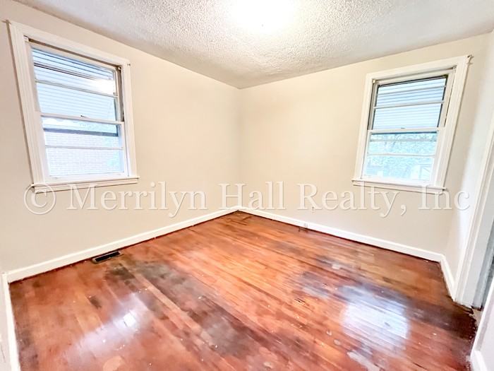 4814 Norman St - Photo 5 of 8