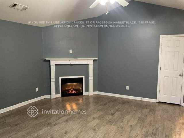 1000 Navaho Trl - Photo 3 of 10