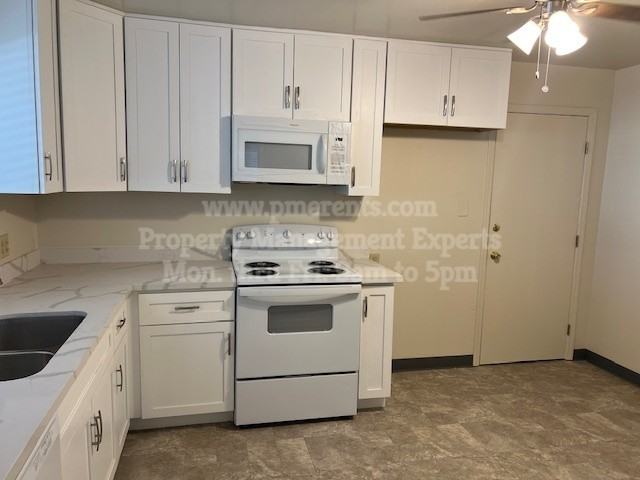 462 E Pine St #462 - Photo 5 of 10