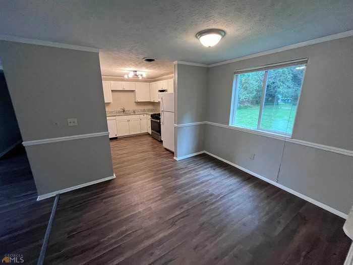 3723 Bramblevine Cir - Photo 4 of 13