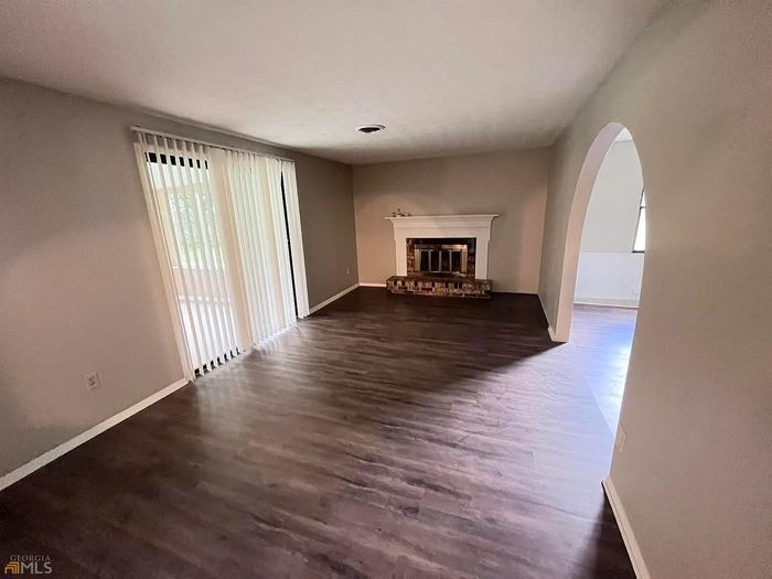 3723 Bramblevine Cir - Photo 5 of 13