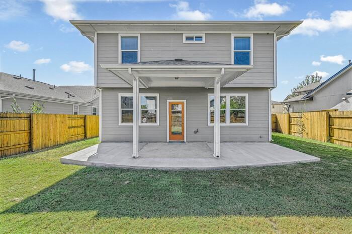 5001 Ingersoll Ln - Photo 7 of 16