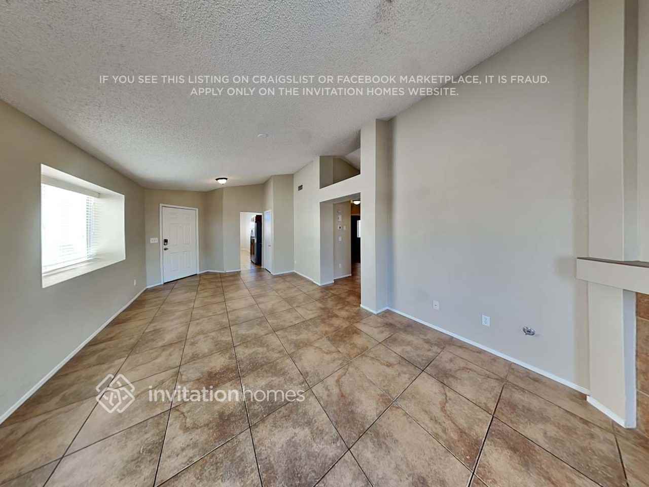 1174 Matthew Avenue - Photo 3 of 17