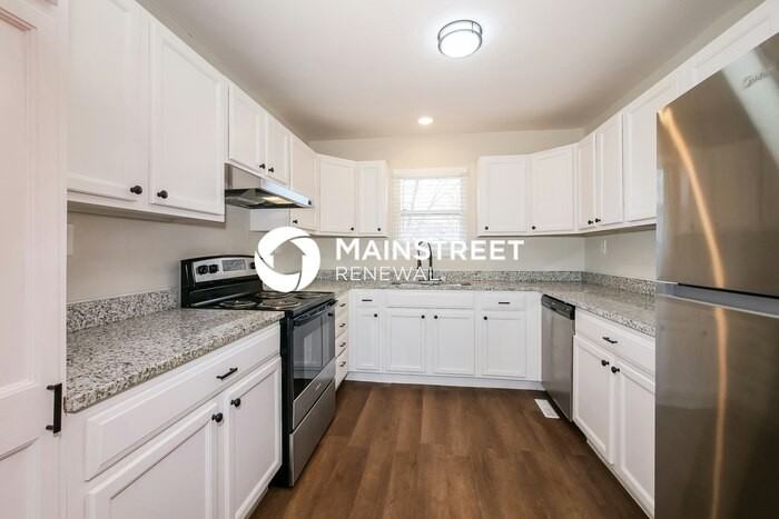 543 Richfield Rd - Photo 5 of 17