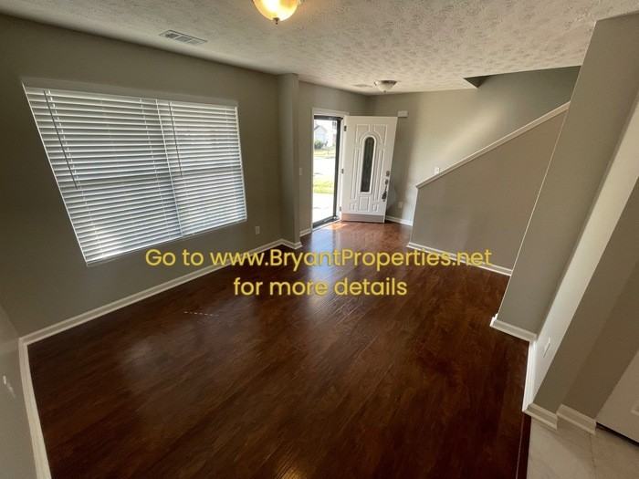 2872 Creekbend Drive - Photo 3 of 22