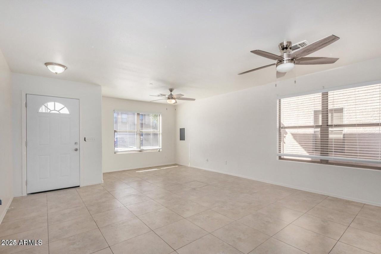 11836 West Rosewood Drive - Photo 3 of 21