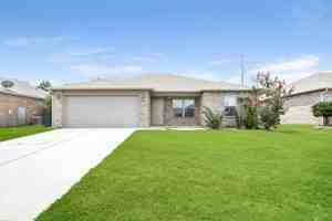 featured image of 5725 Trammel Estates Drive