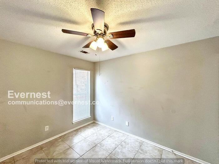 6220 Forestgate Rd - Photo 7 of 18