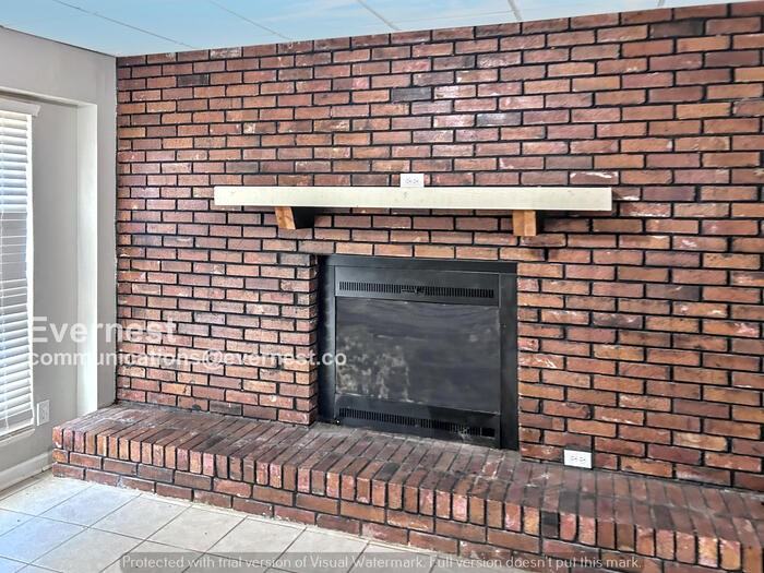 2902 Tall Tree Ln - Photo 5 of 18