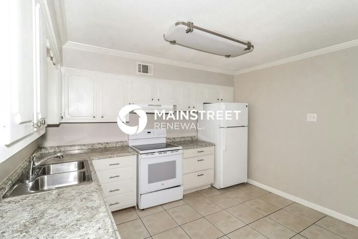 3569 Arsenal St - Photo 4 of 21