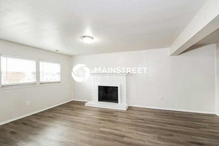 1638 Preston Park Lane - Photo 4 of 19