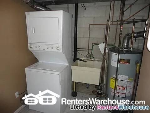 6602 Ives Ln N - Photo 3 of 12