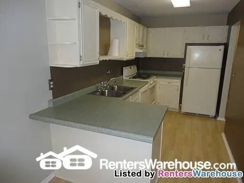 6602 Ives Ln N - Photo 5 of 12