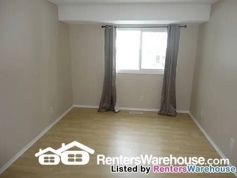 6602 Ives Ln N - Photo 6 of 12