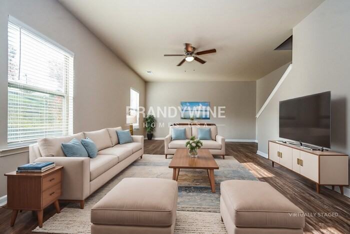 693 Emporia Loop - Photo 2 of 25