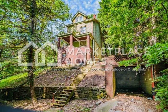 97 Royal St - Photo 2 of 28