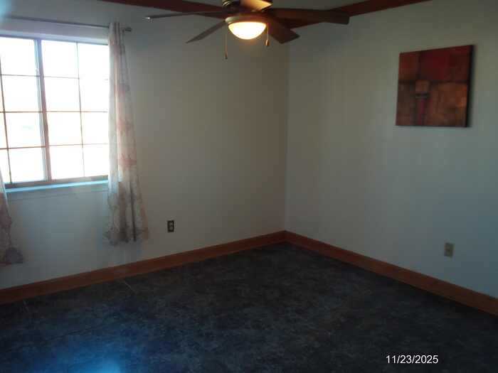 16682 Eastland Street - Photo 4 of 13