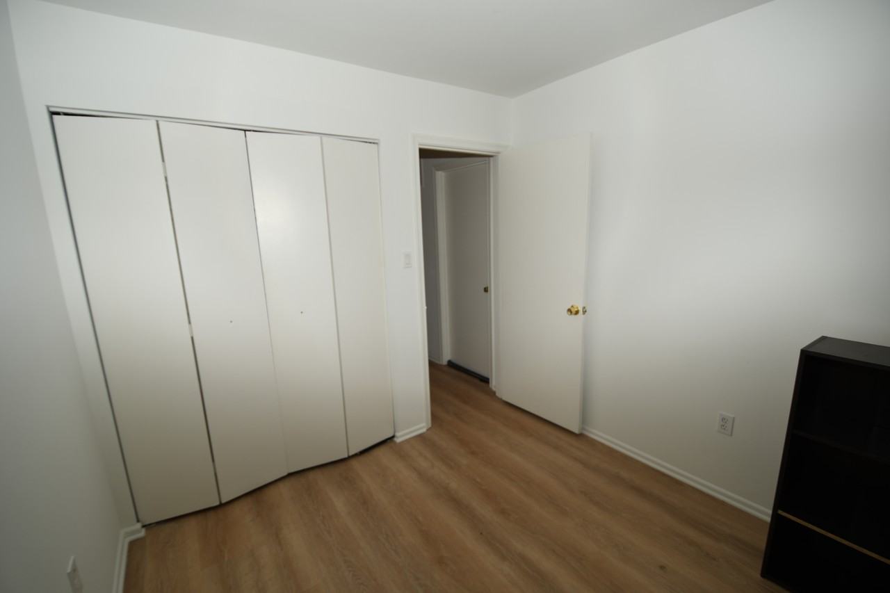 9030 Continental Pl - Photo 4 of 9