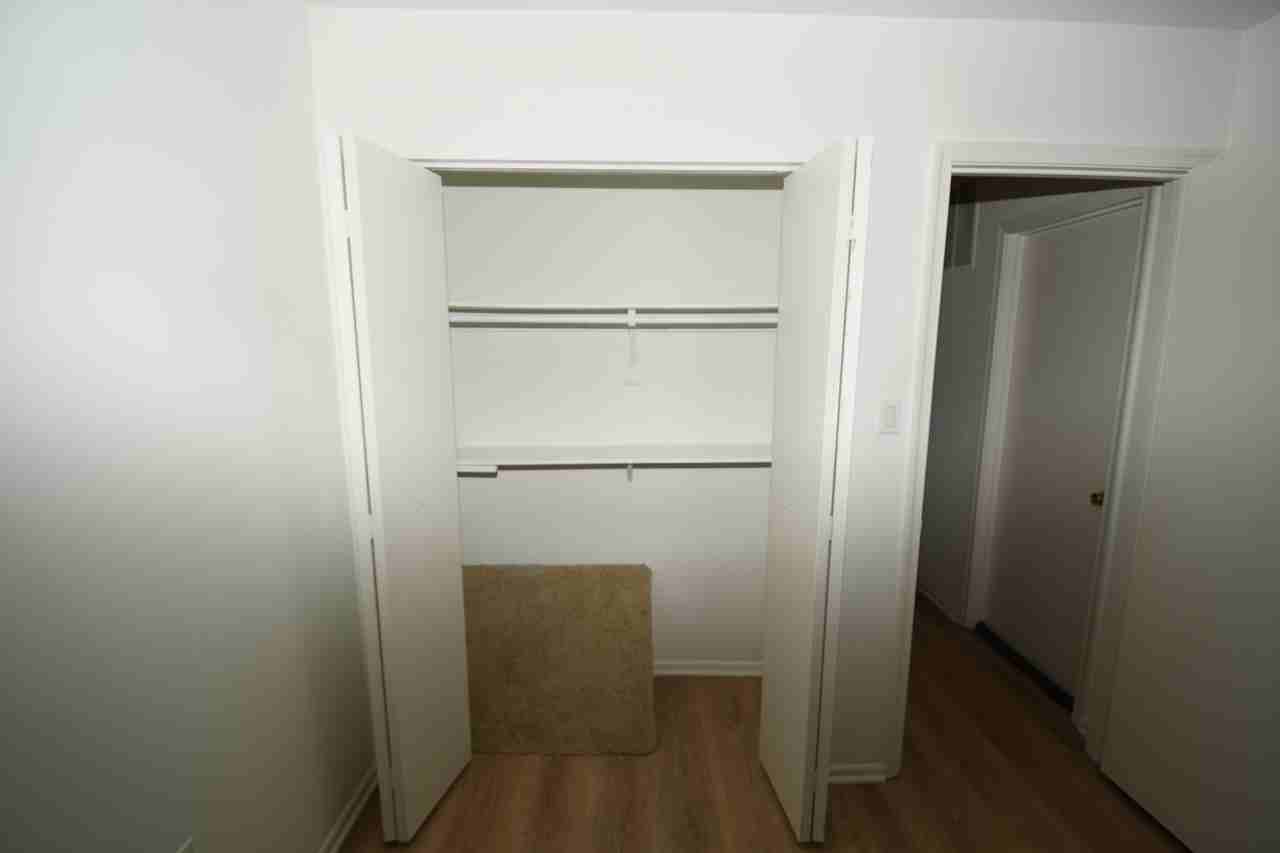 9030 Continental Pl - Photo 7 of 9