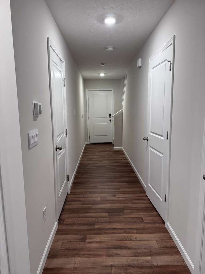 3358 New Year Drive #5 - Photo 3 of 8