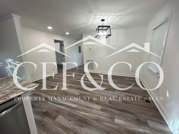 7107 7107 South Carolina 215 - Photo 6 of 16