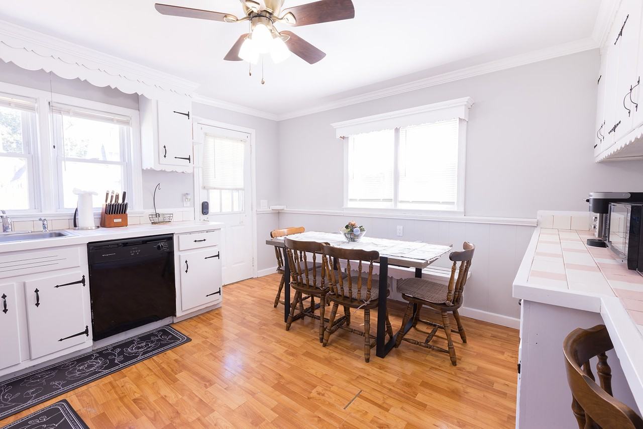 30 Florence Ave #NA - Photo 7 of 29