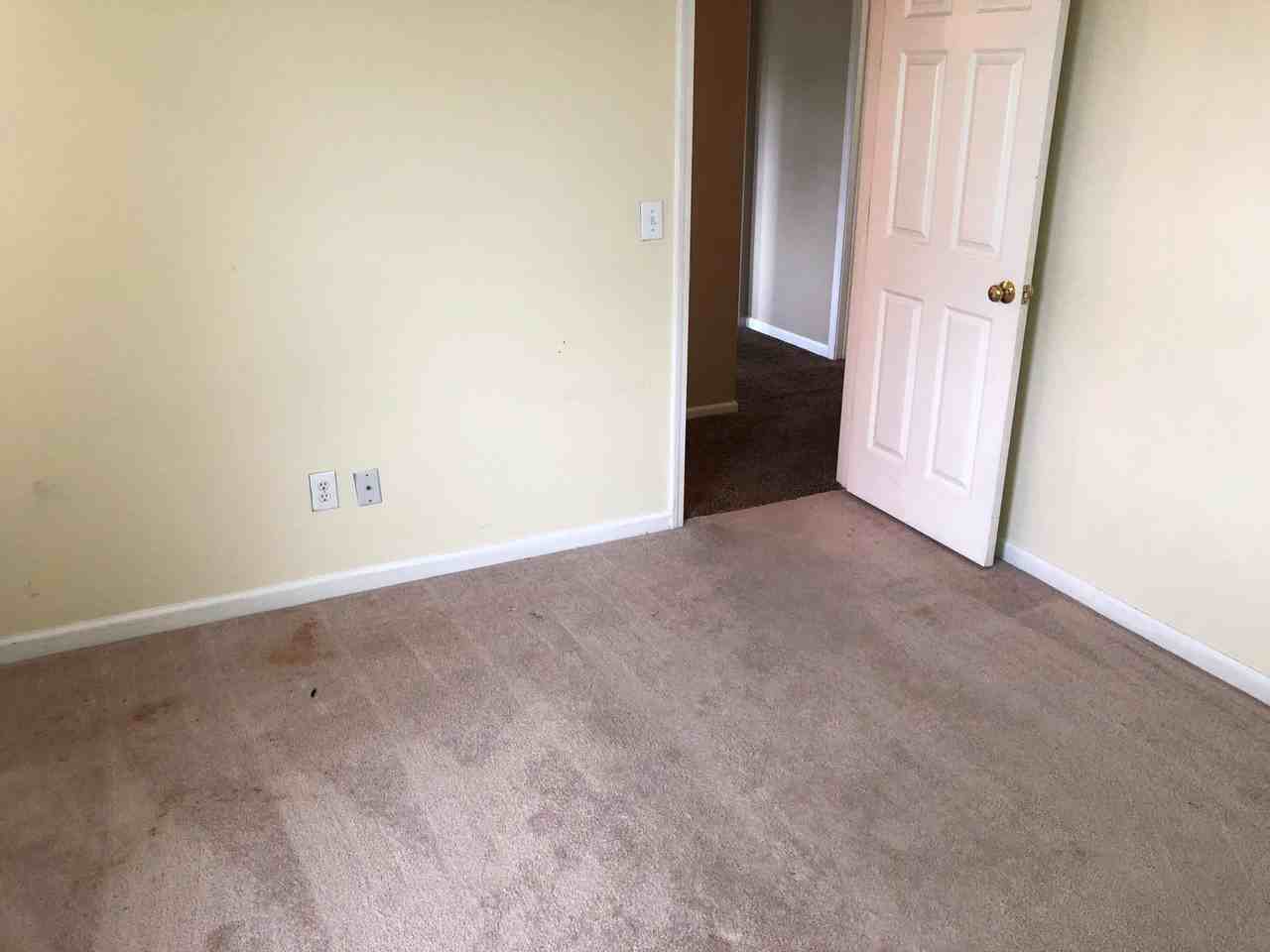 6220 Spurgeon Way #NA - Photo 4 of 17