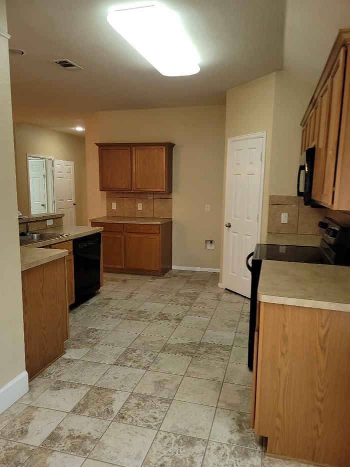 908 Tabasco Trail - Photo 7 of 8