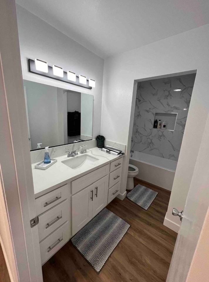 895 Buena Vista St #NA - Photo 5 of 10