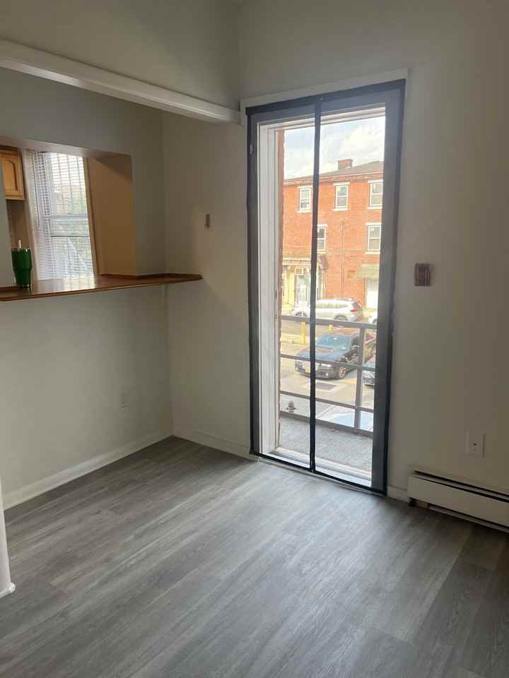 424 East Girard Avenue #NA - Photo 6 of 8