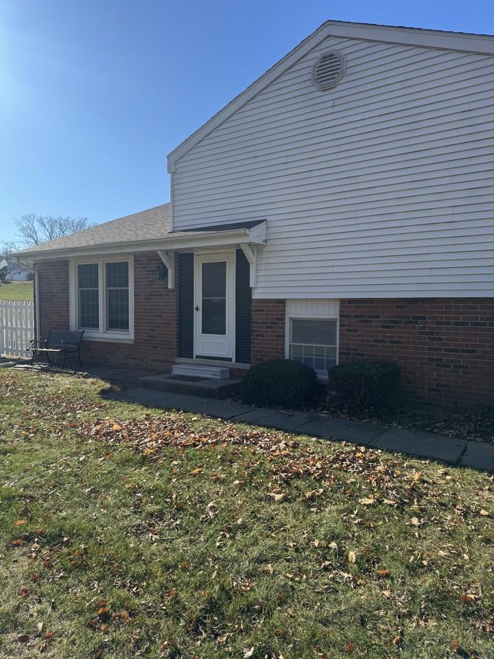 295 Jamestown Road - Photo 2 of 12