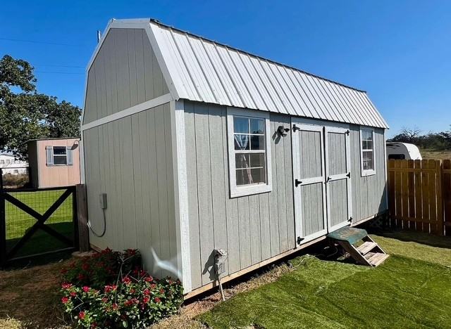 307 Lnb Street #NA - Photo 3 of 9