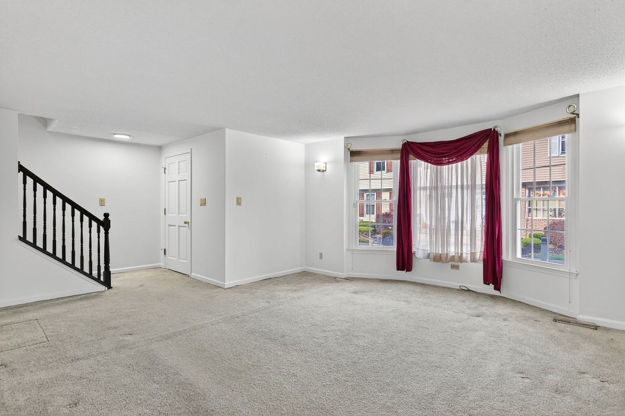 103 Sundridge Dr #103 - Photo 5 of 21