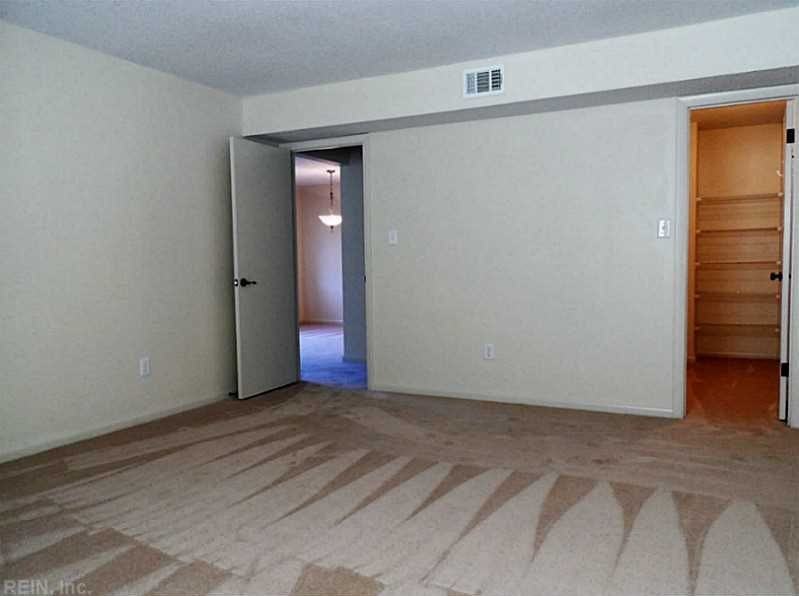 529 Pheasant Run #NA - Photo 6 of 17