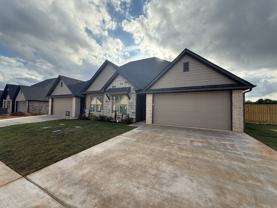 Page Vly Cir #1427 - Photo 1 of 1