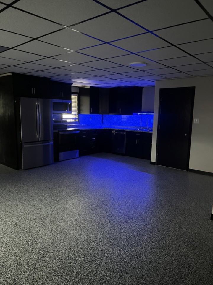 809 County Road 2 S - Photo 4 of 17