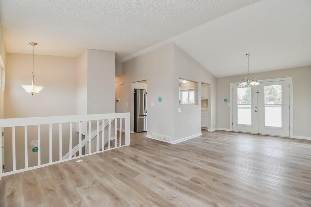 1760 Moran Ct - Photo 5 of 17