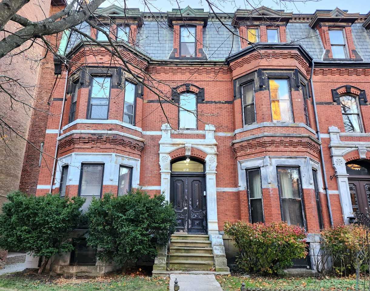 187 Germain Streetunit 4 #4 - Photo 2 of 3