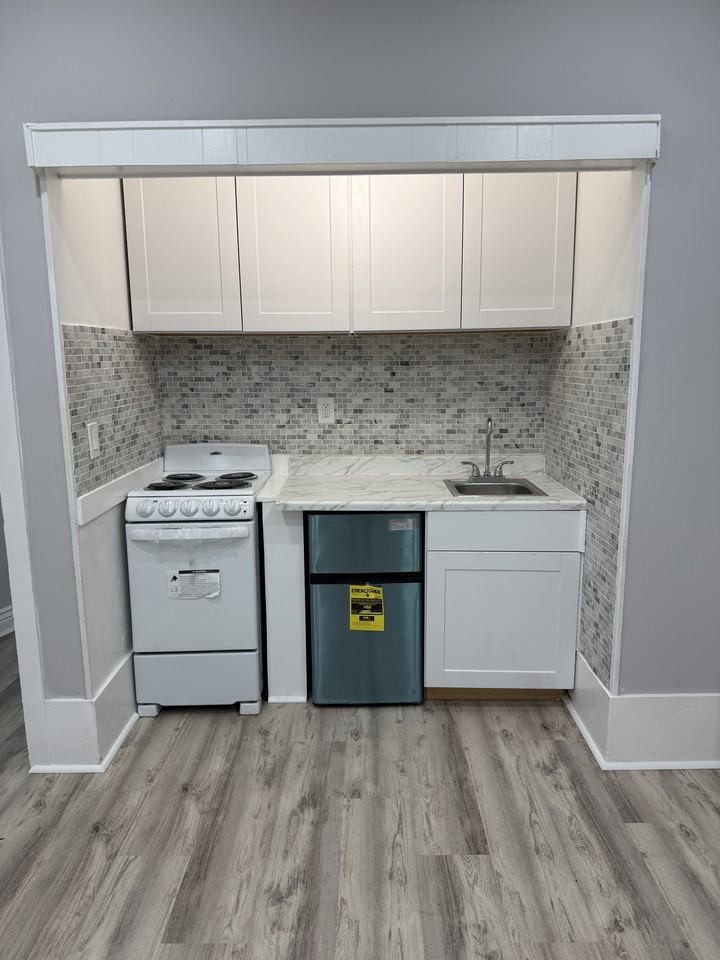 7266 Foothill Rd - Photo 2 of 4