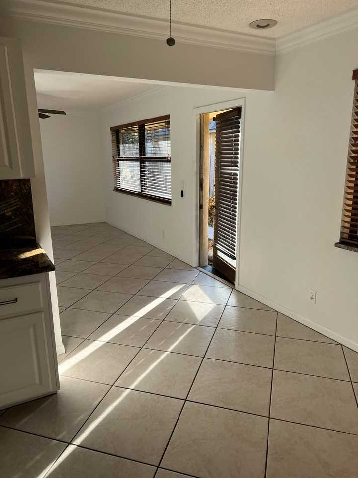 119 Lakeview Avenue #2 - Photo 2 of 16