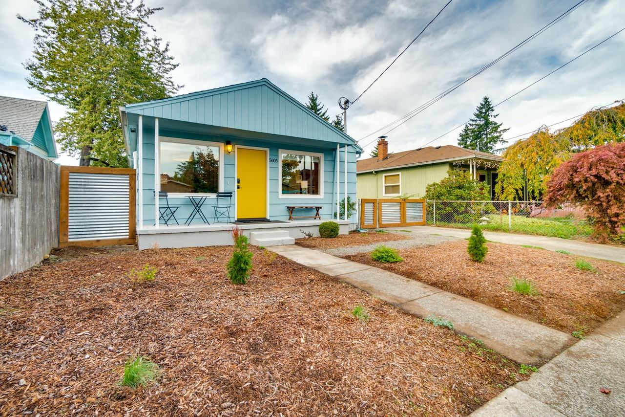 5605 Southeast 65th Avenue #A - Photo 3 of 34